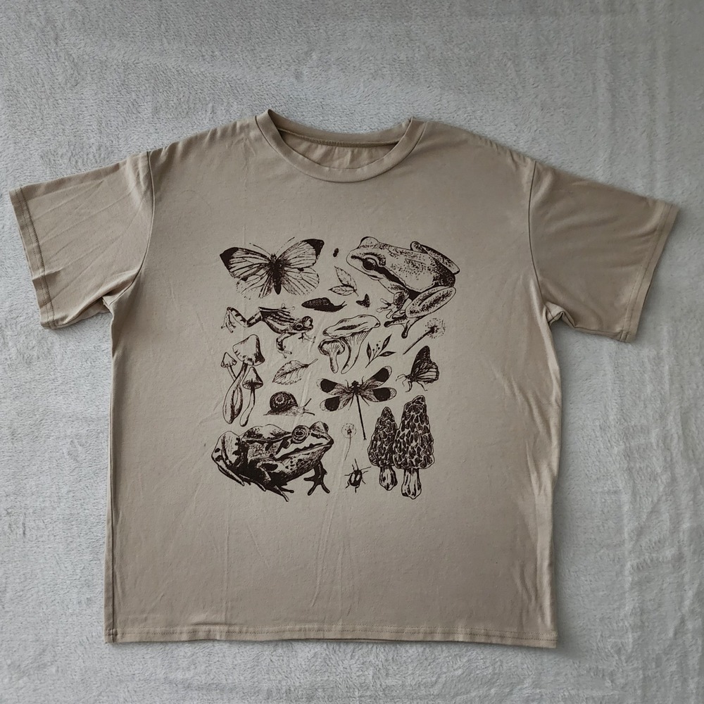 Nature Graphic T-Shirt Womens L Frog Mushroom Butterfly Snail Dragonfly Granola